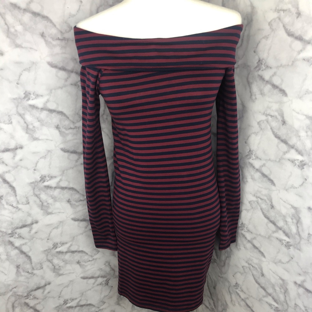 Forever 21 Striped Off Shoulder Dress Size Small